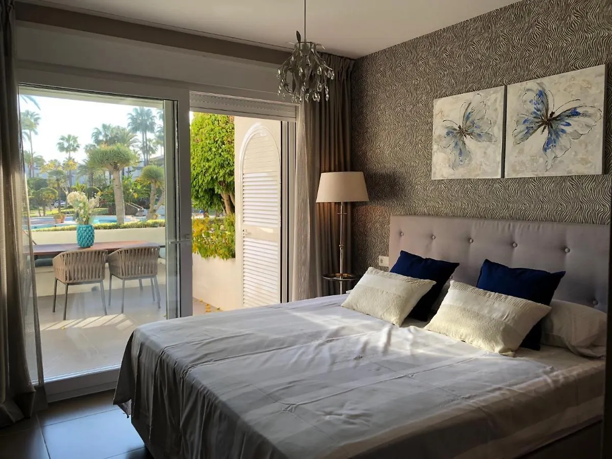 Alcazaba Beach Luxury Apartment02 Estepona Appartement